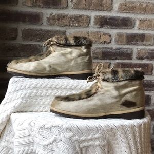 Vintage Snow Boots After Ski by Bastien Bros.
